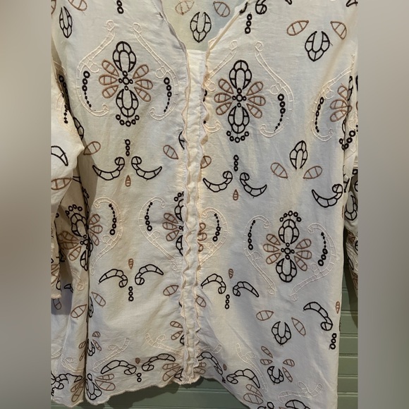NWOT Cato Women's Multicolored Embroidered Blouse Size 22/24W - Picture 6 of 10